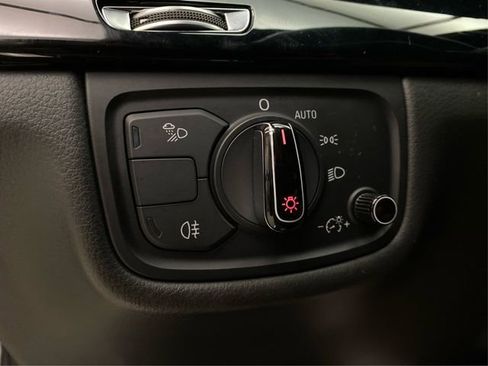 Used 2014 Audi A8 L 3.0T w/ Luxury Package image 23