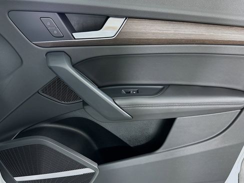 Used 2023 Audi Q5 2.0T Premium Plus w/ Premium Plus Package image 23