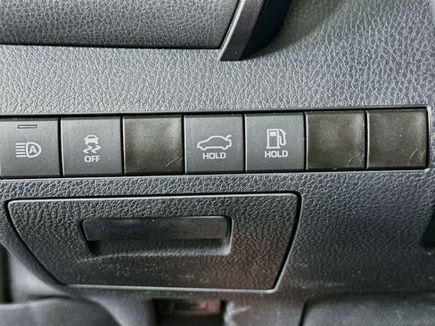 Used 2024 Toyota Camry XSE FWD image 17