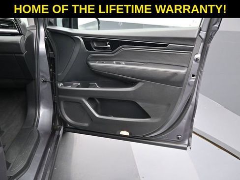 Used 2024 Honda Odyssey Elite image 50