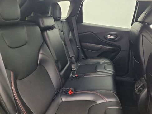 Used 2020 Jeep Cherokee Trailhawk w/ Cold Weather Group image 19