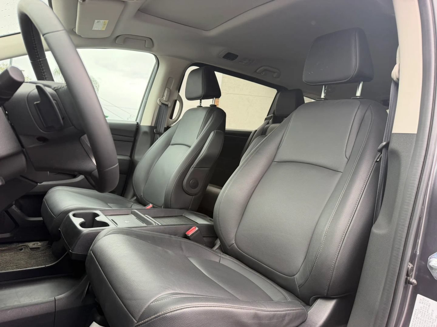 Used 2026 Honda Odyssey EX-L image 10