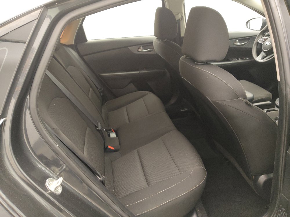 Used 2021 Kia Forte LXS FWD image 19