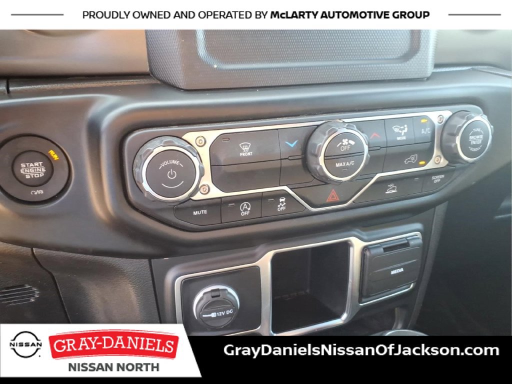Used 2022 Jeep Wrangler Unlimited Sport AWD/4WD image 18