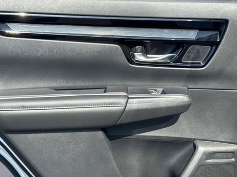 Certified 2025 Honda CR-V EX-L image 14