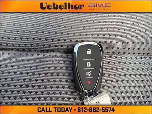 Used 2025 Chevrolet Trax LT w/ Driver Confidence Package image 34