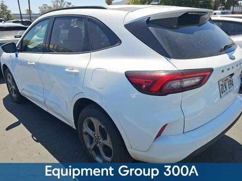Used 2023 Ford Escape ST-Line AWD/4WD image 5