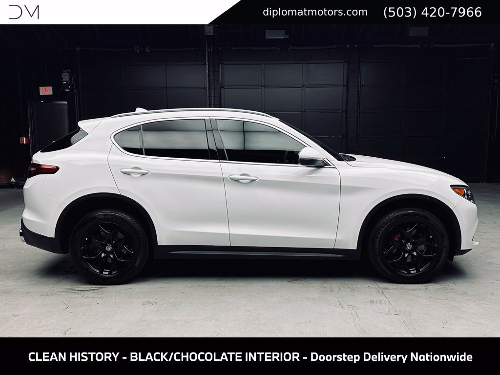 Used 2019 Alfa Romeo Stelvio RWD image 8