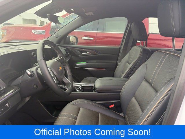 Used 2026 Chevrolet Traverse High Country FWD image 4