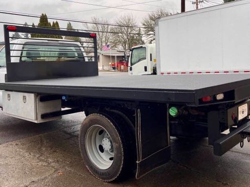 Used 2014 Ford F550 4X2 2dr Regular Cab 140.8 200. RWD image 3