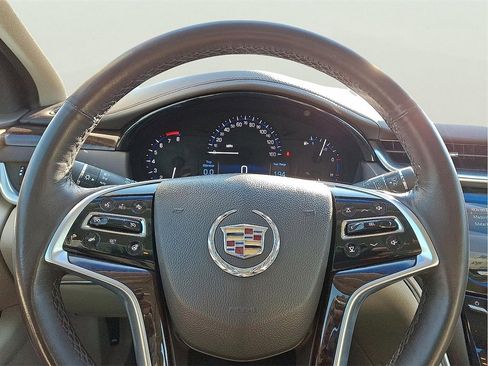 Used 2015 Cadillac XTS Luxury w/ Driver Awareness Package image 21
