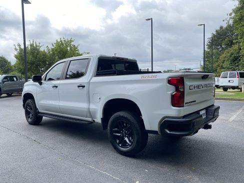 Used 2022 Chevrolet Silverado 1500 LT Trail Boss w/ LT Trail Boss Premium Package AWD/4WD image 7