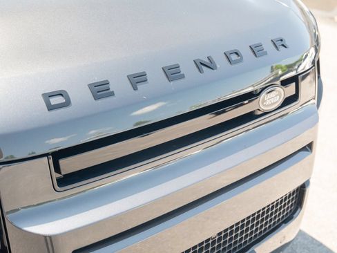 Certified 2026 Land Rover Defender 130 X-Dynamic SE AWD/4WD image 16