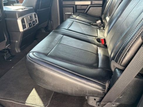 Used 2018 Ford F150 Lariat w/ Equipment Group 502A Luxury image 16