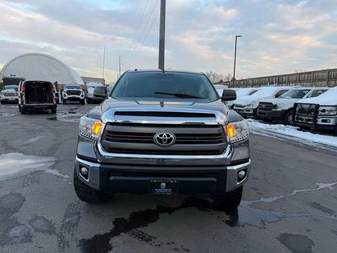 Used 2015 Toyota Tundra SR5 image 11