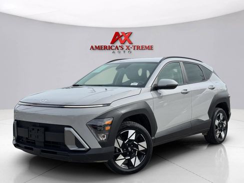 Used 2024 Hyundai Kona SEL w/ Convenience Package AWD/4WD image 1