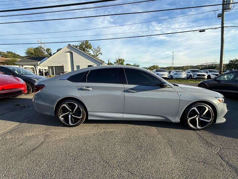 Used 2022 Honda Accord Sport image 6
