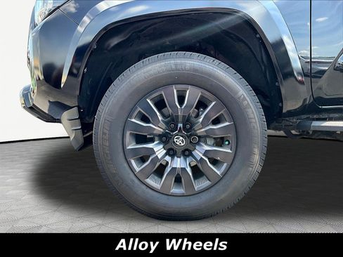 Used 2023 Toyota Tacoma Limited w/ Nightshade Package AWD/4WD image 34