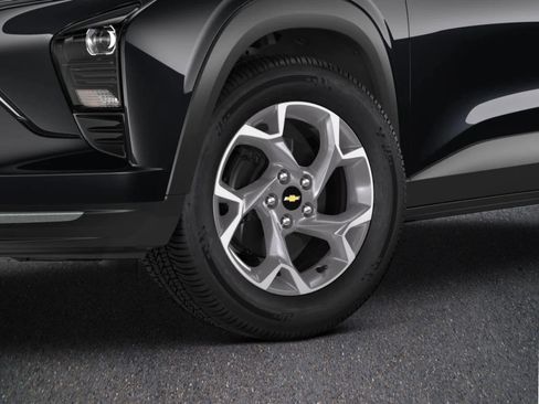New 2026 Chevrolet Trax LT w/ LT Convenience Package FWD image 4