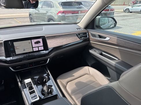 New 2026 Volkswagen Atlas SEL AWD/4WD image 12
