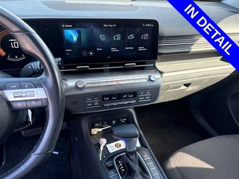 Used 2024 Hyundai Kona SEL AWD/4WD image 13