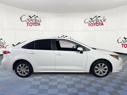 Used 2024 Toyota Corolla LE image 8