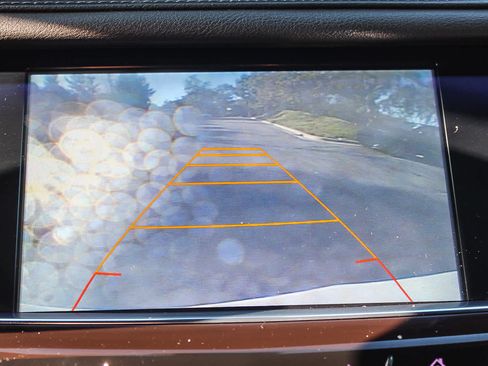 Used 2017 Cadillac XT5 Premium Luxury image 18