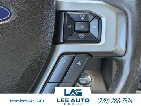 Used 2018 Ford F150 King Ranch w/ Equipment Group 601A Luxury AWD/4WD image 23