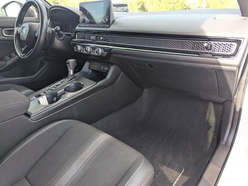 Used 2022 Honda Civic Sport image 9