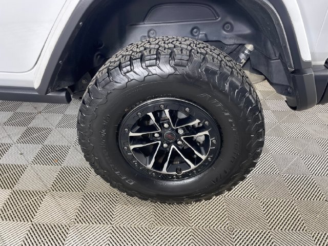 Used 2024 Jeep Wrangler Unlimited Rubicon AWD/4WD image 22