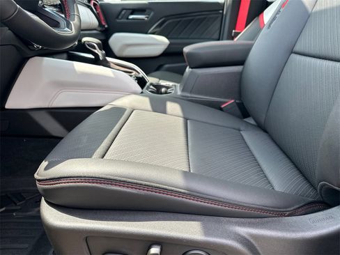 New 2026 GMC Canyon AT4X image 10