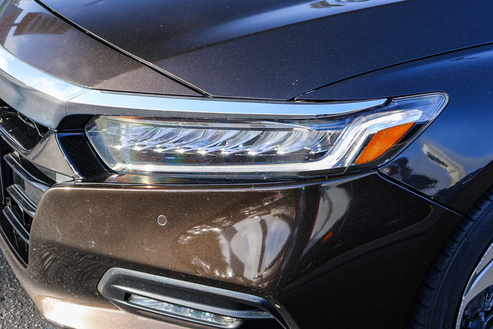 Used 2018 Honda Accord Touring image 25