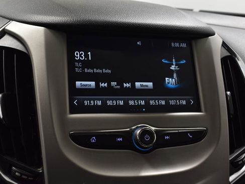 Used 2017 Chevrolet Cruze LS image 20