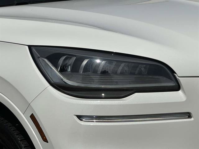 Certified 2022 Lincoln Aviator Reserve w/ Equipment Group 201A AWD/4WD image 7