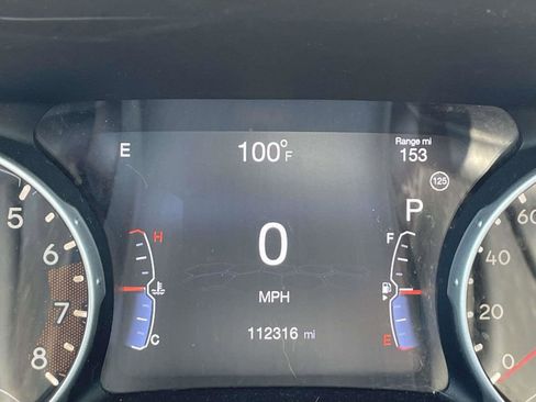 Used 2018 Jeep Compass Latitude w/ Popular Equipment Group FWD image 32