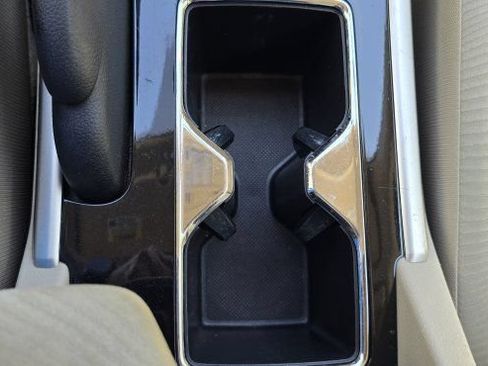 Used 2016 Honda Accord LX image 25