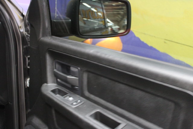 Used 2019 RAM 1500 Express w/ Wheel & Sound Group AWD/4WD image 11