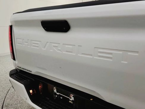 Used 2023 Chevrolet Colorado LT w/ LT Convenience Package AWD/4WD image 52