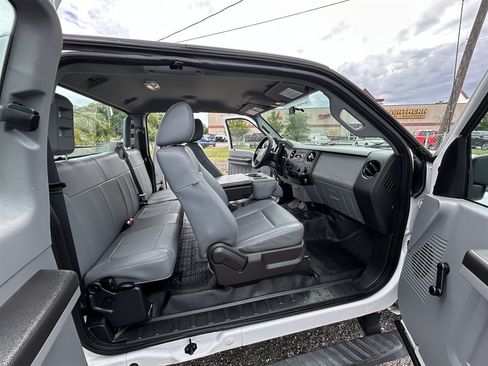 Used 2016 Ford F250 XL RWD image 9