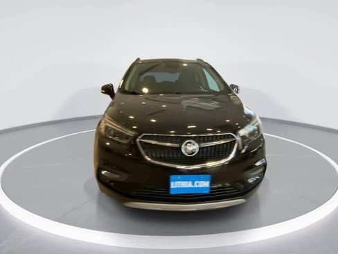 Used 2019 Buick Encore Essence AWD/4WD image 3