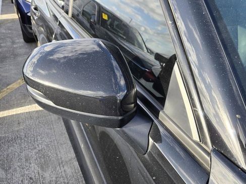 Used 2024 Honda HR-V EX-L image 8