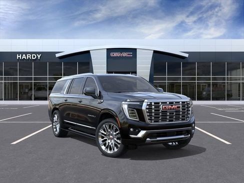 New 2026 GMC Yukon XL Denali w/ Denali Reserve Package AWD/4WD image 1