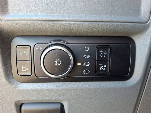 Used 2024 Ford F150 XLT w/ Mobile Office Package image 25