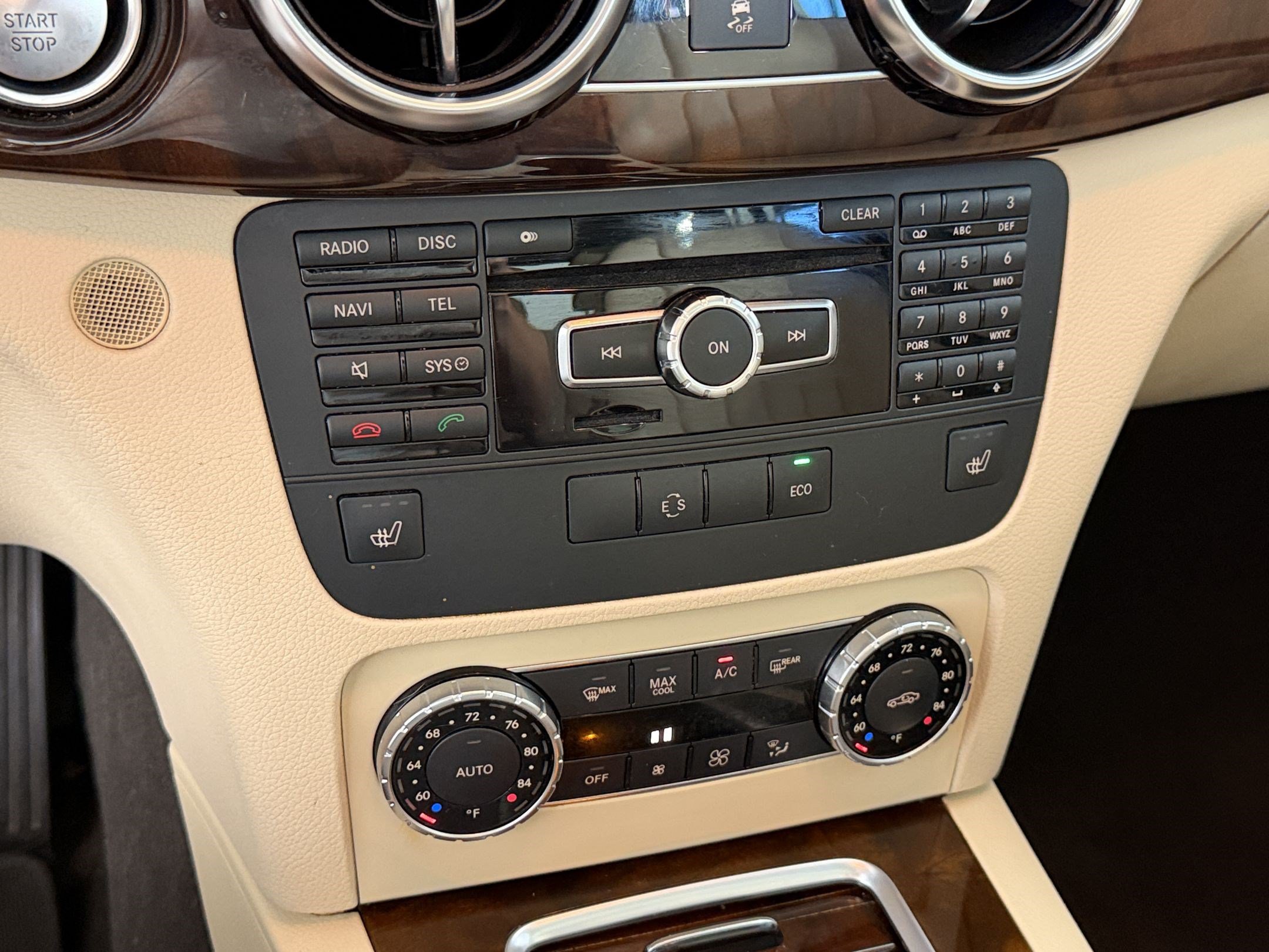 Used 2014 Mercedes-Benz GLK 350 4MATIC image 18