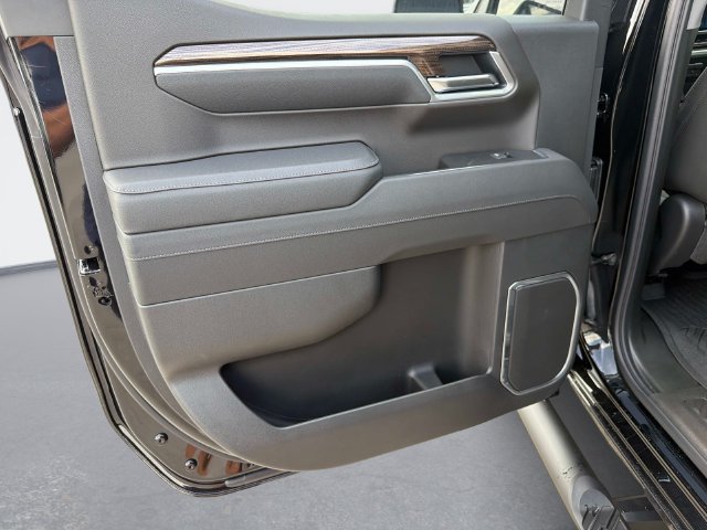 New 2026 Chevrolet Silverado 1500 RST AWD/4WD image 14