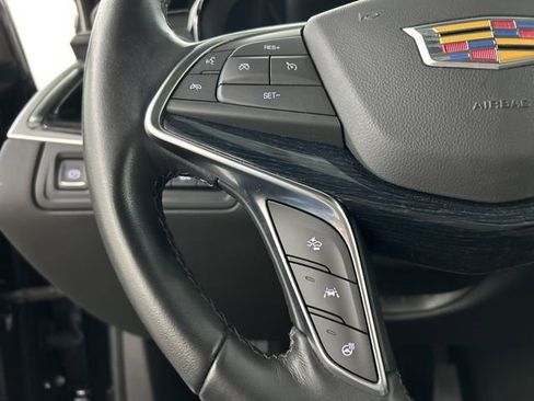 Used 2024 Cadillac XT5 Premium Luxury w/ Technology Package AWD/4WD image 9