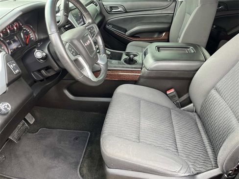 Used 2016 GMC Yukon SLE w/ Convenience Package image 11
