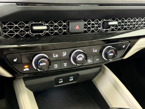 Used 2024 Honda Accord EX-L image 21