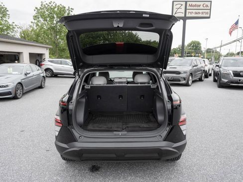 Used 2024 Hyundai Kona SE FWD image 25