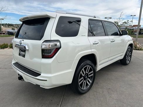 Used 2023 Toyota 4Runner Limited AWD/4WD image 9